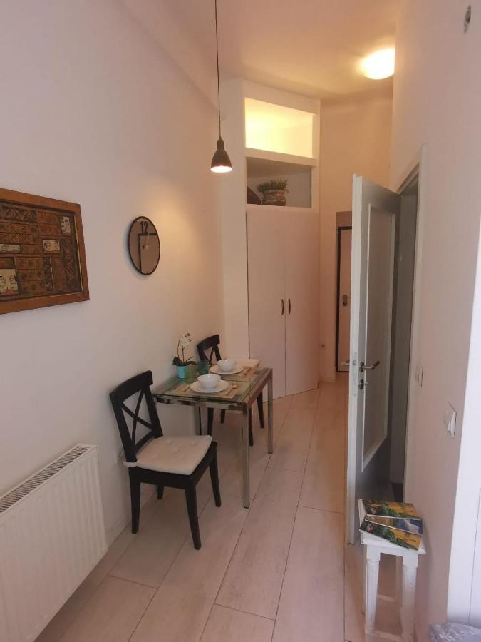 Tiny Apartment In City Center Zagreb Exterior photo